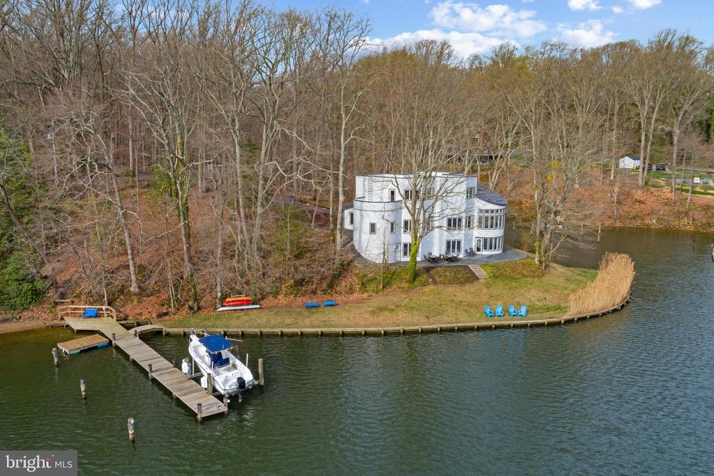 378 Forest Beach Rd