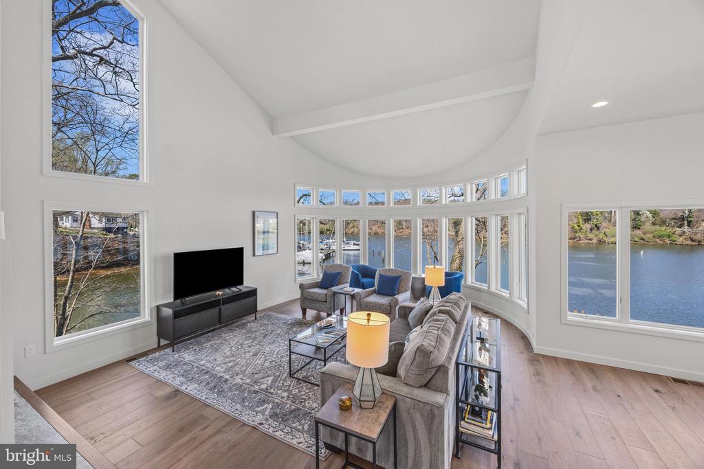 378 Forest Beach Rd