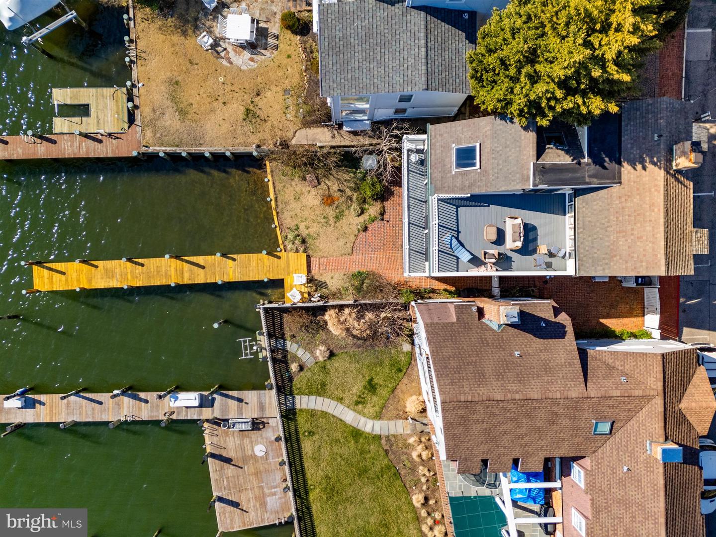 9 Shipwright St