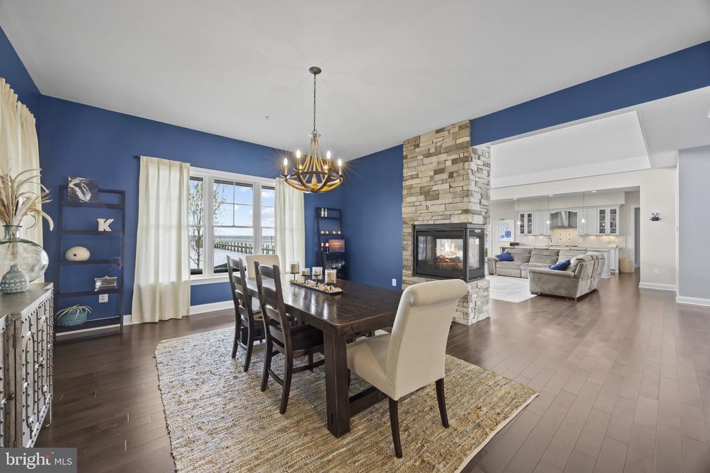 119 W Bay View Dr