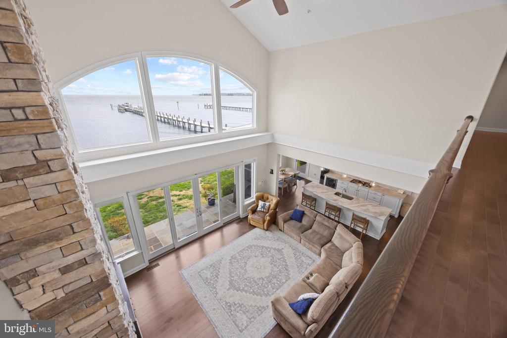 119 W Bay View Dr