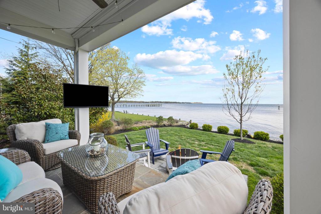 119 W Bay View Dr