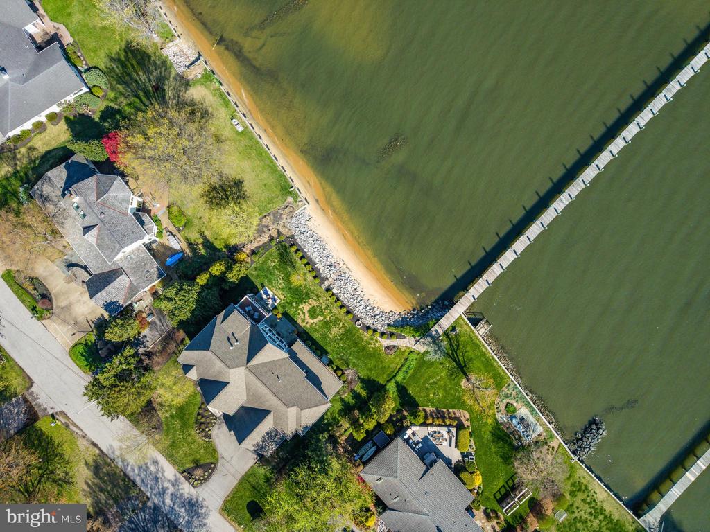 119 W Bay View Dr
