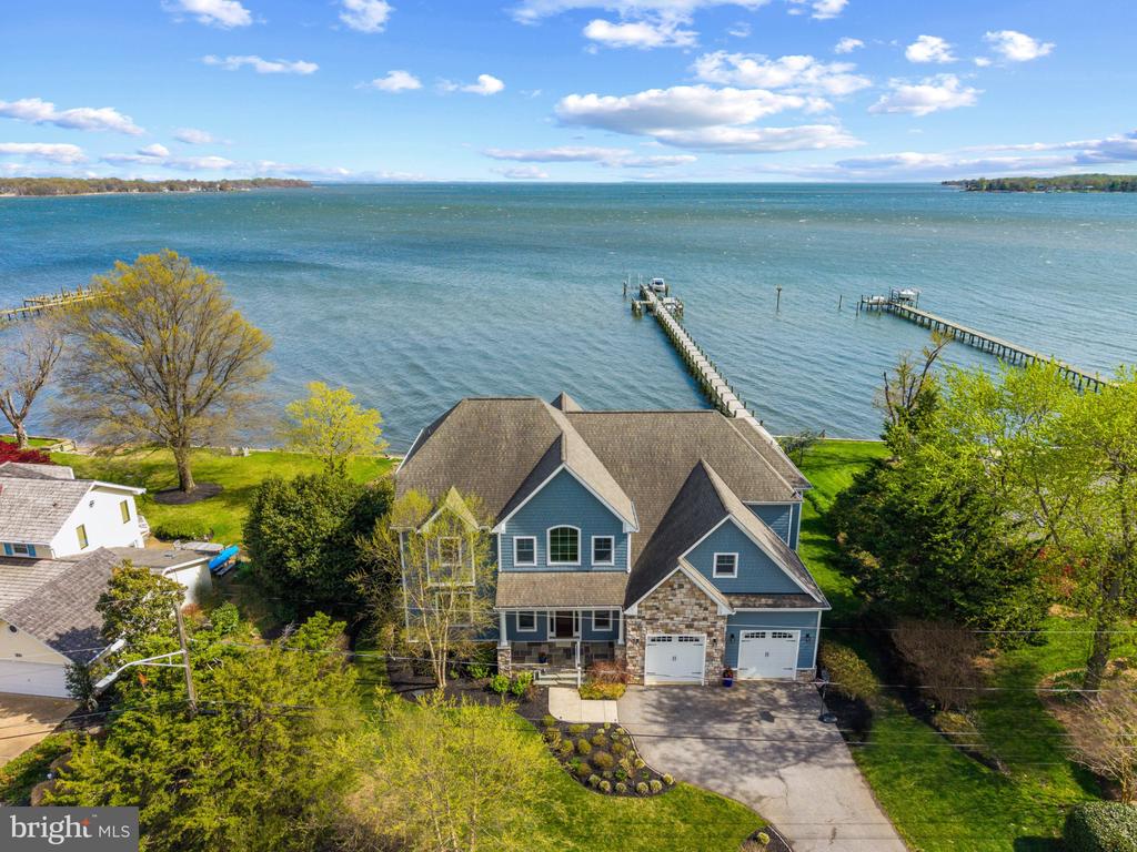 119 W Bay View Dr