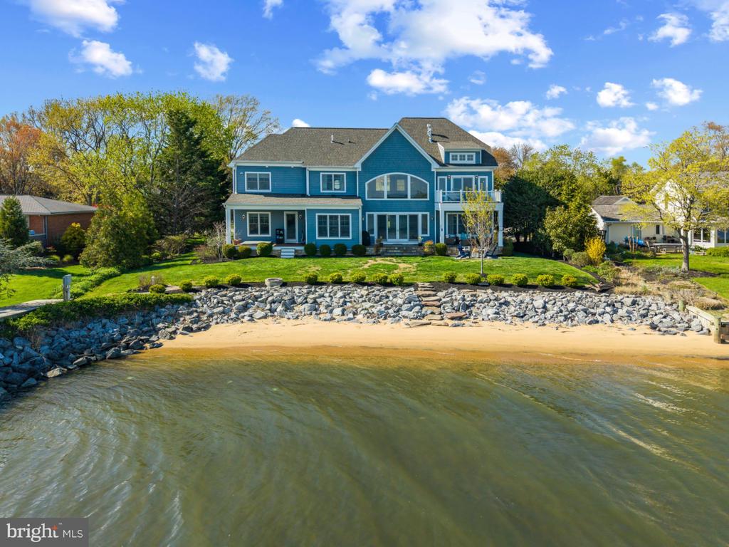 119 W Bay View Dr