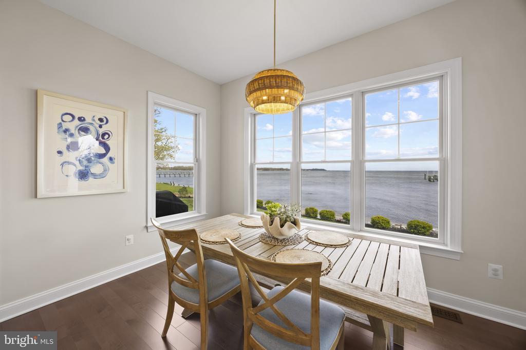 119 W Bay View Dr