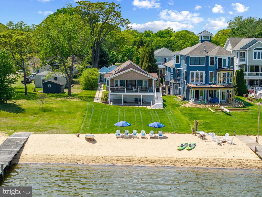 713 Cottage Dr