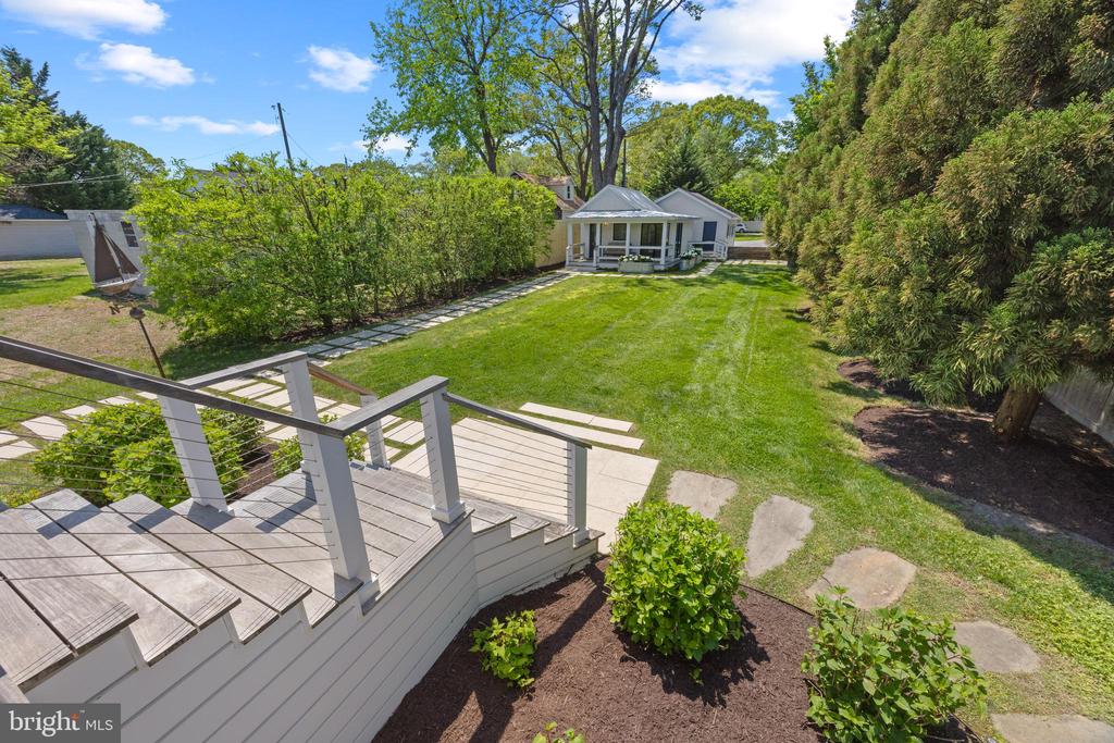 713 Cottage Dr