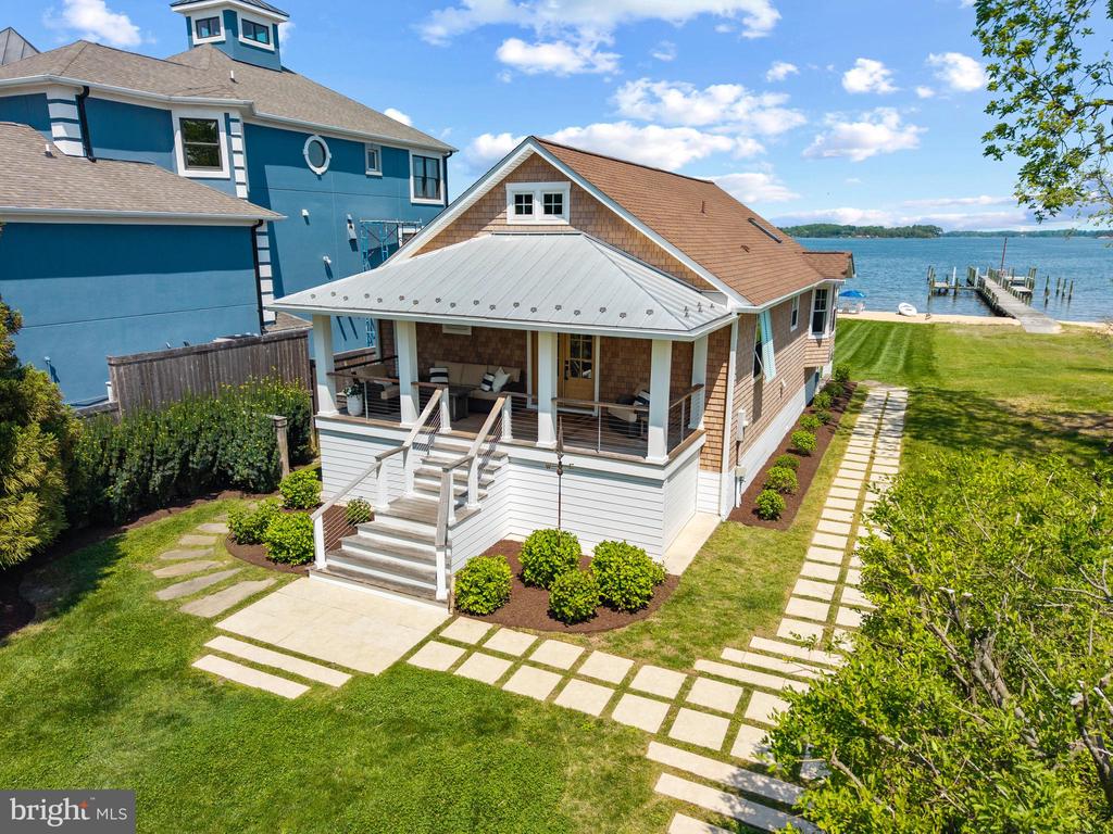713 Cottage Dr