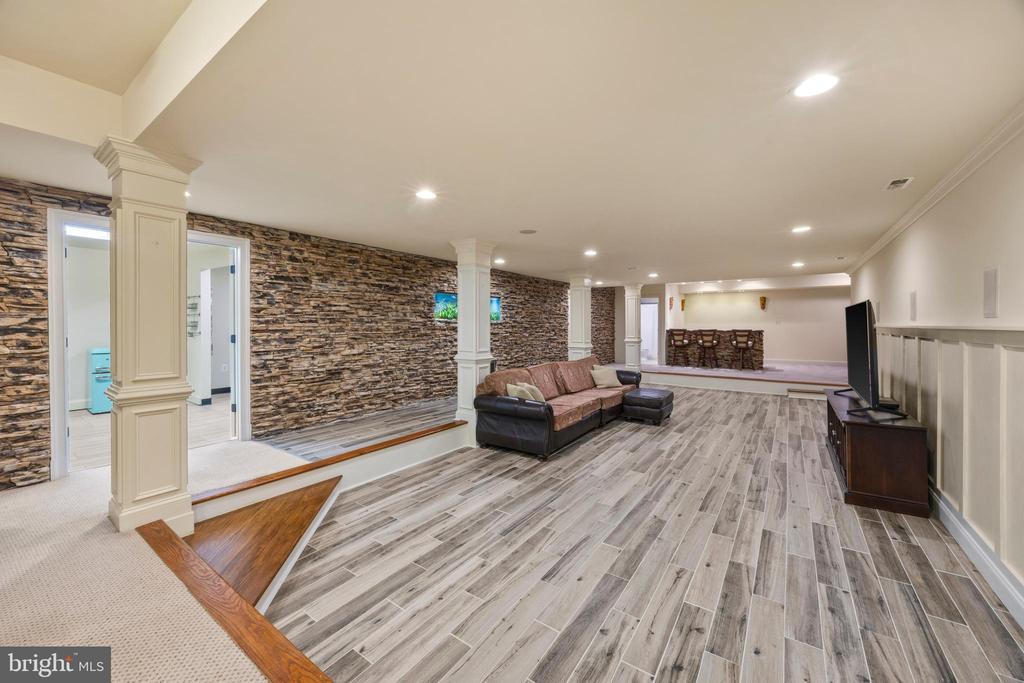 2524 Chapman Ln