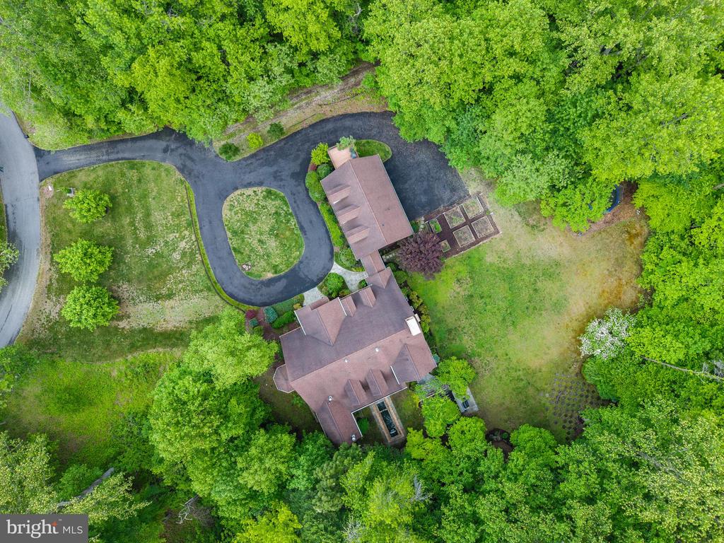 2524 Chapman Ln