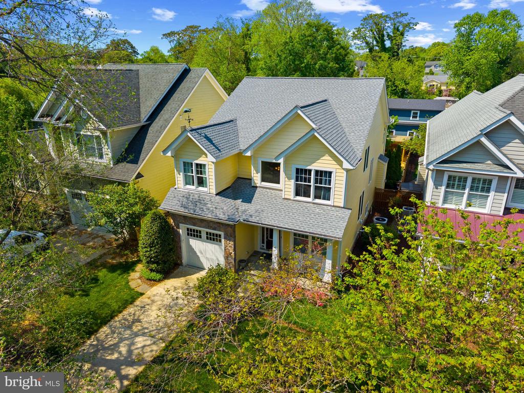 394 Jefferson St