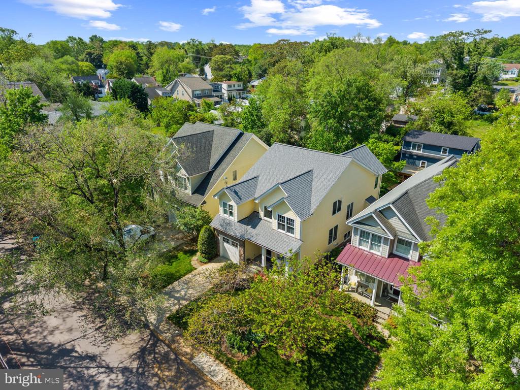 394 Jefferson St