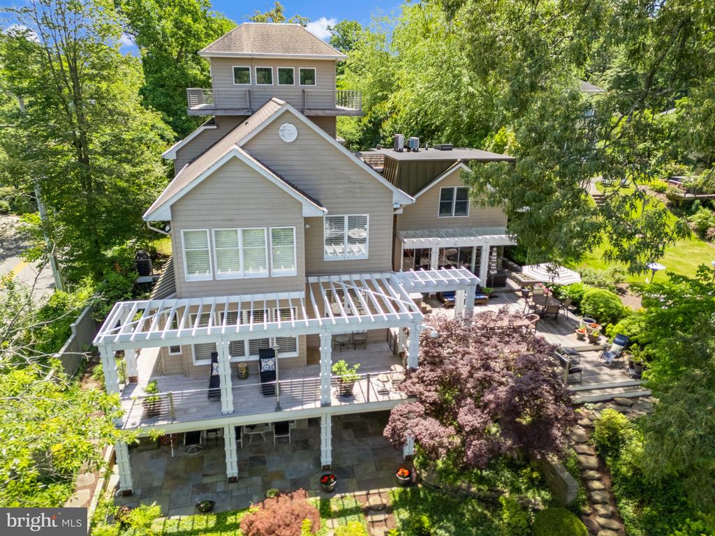 WEST ANNAPOLIS WATERFRONT | 411 RIDGELY AVENUE