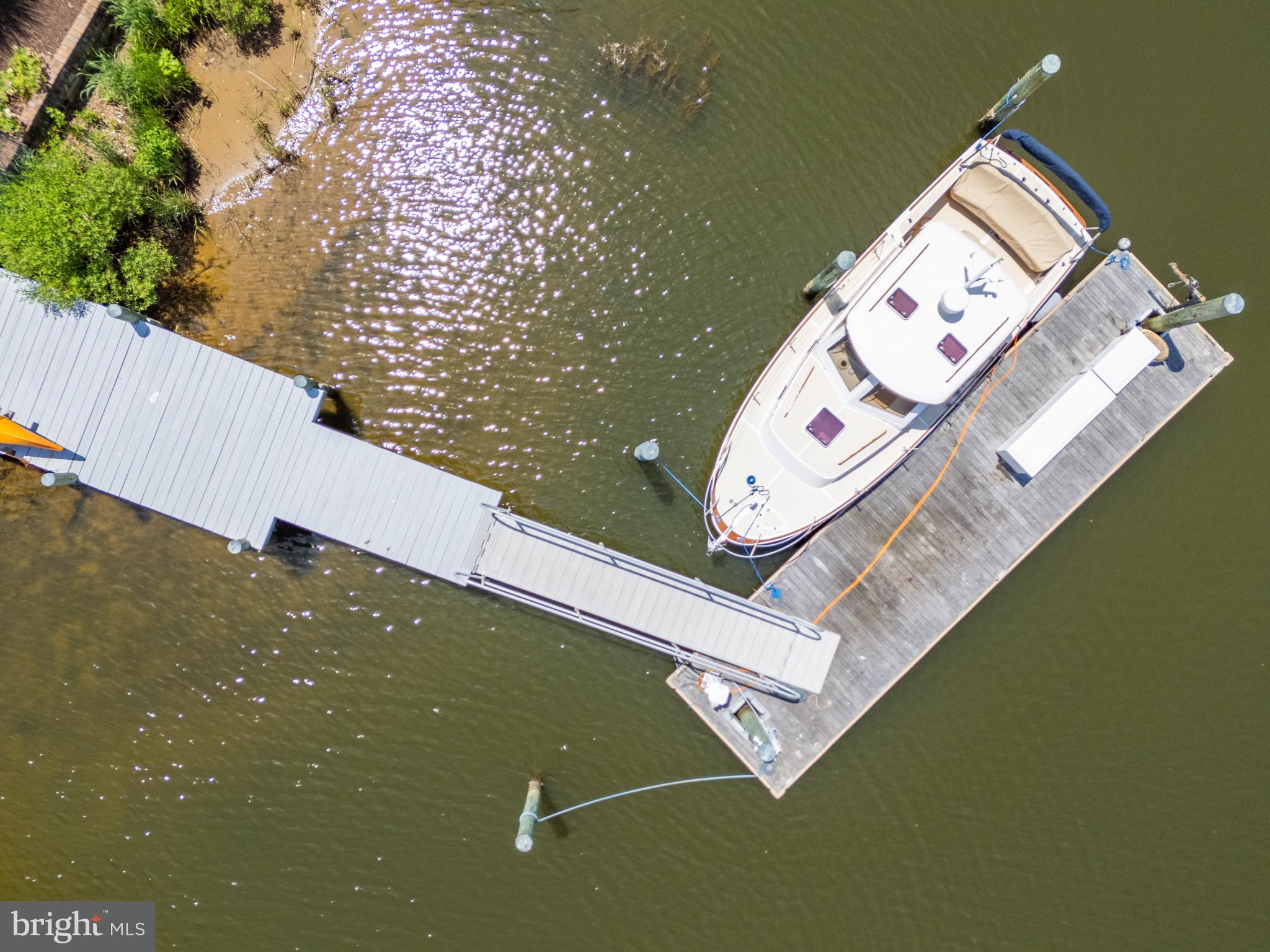 WEST ANNAPOLIS WATERFRONT | 411 RIDGELY AVENUE