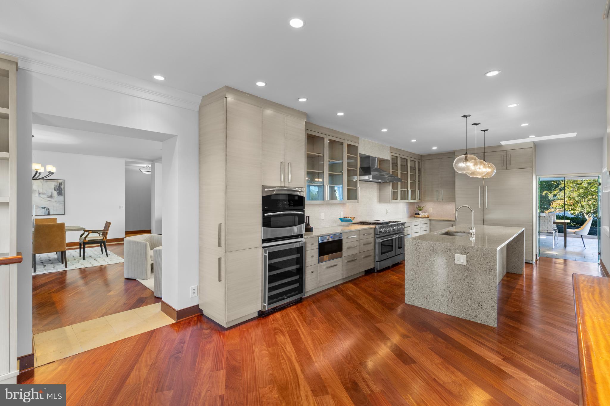 WEST ANNAPOLIS WATERFRONT | 411 RIDGELY AVENUE