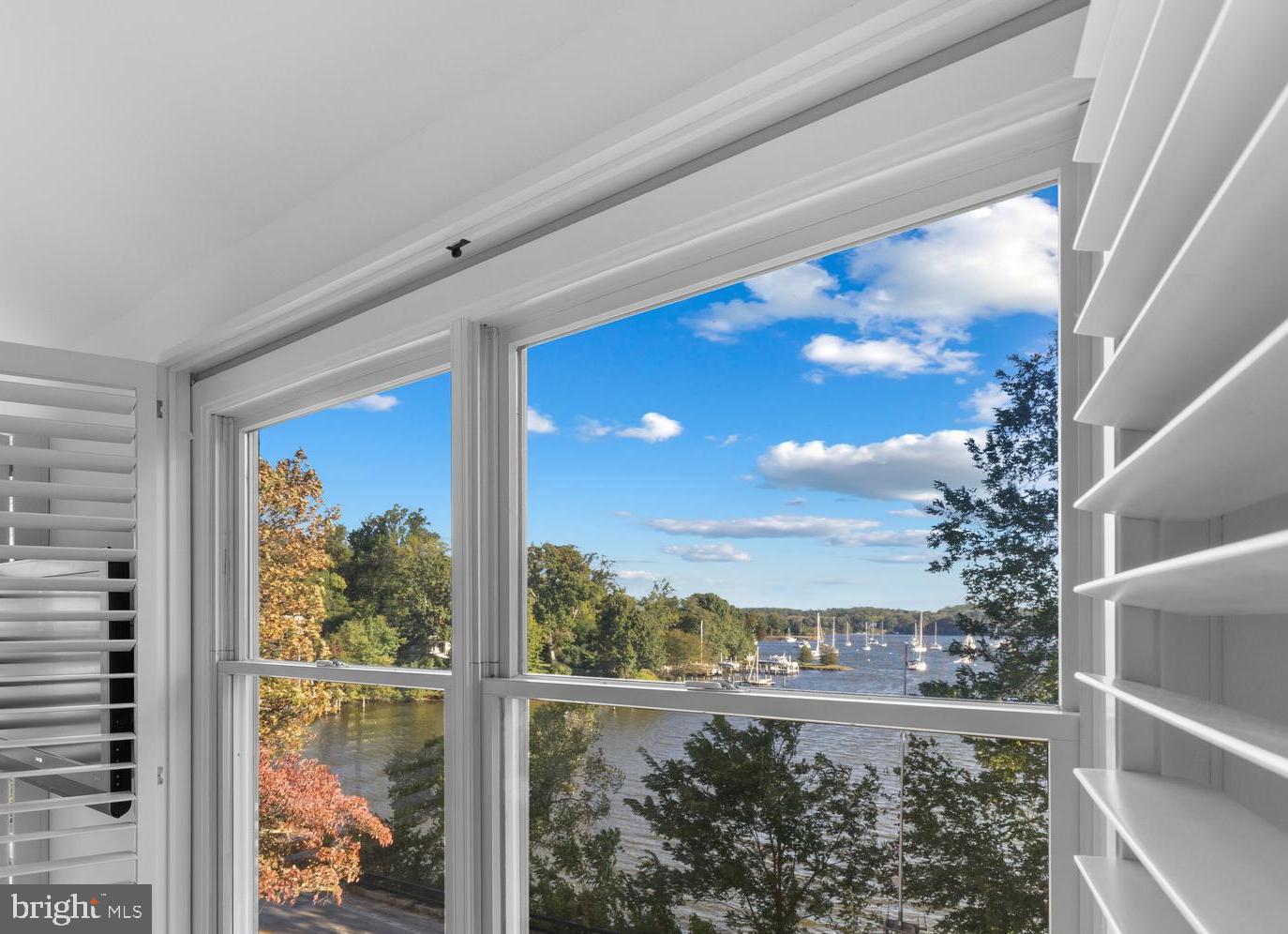 WEST ANNAPOLIS WATERFRONT | 411 RIDGELY AVENUE