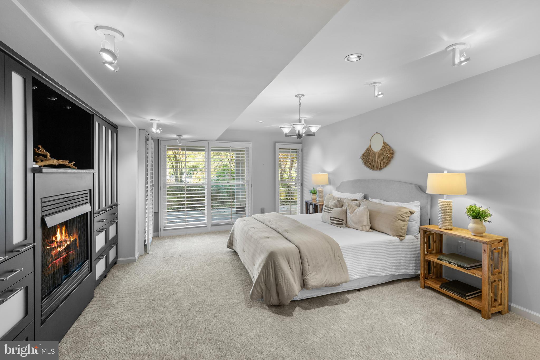 WEST ANNAPOLIS WATERFRONT | 411 RIDGELY AVENUE