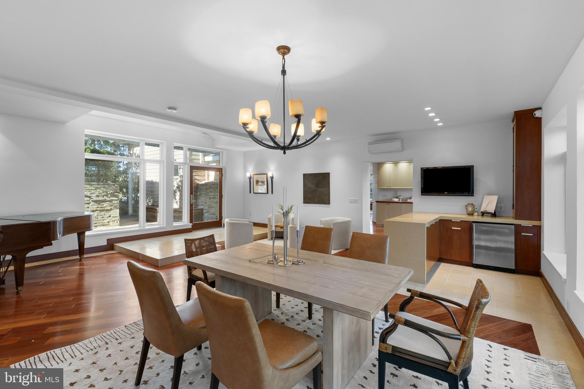 WEST ANNAPOLIS WATERFRONT | 411 RIDGELY AVENUE