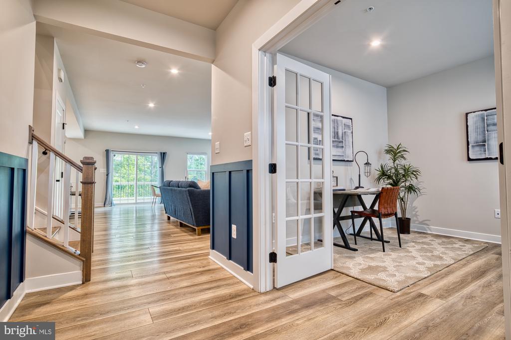 3163 Dodder Way