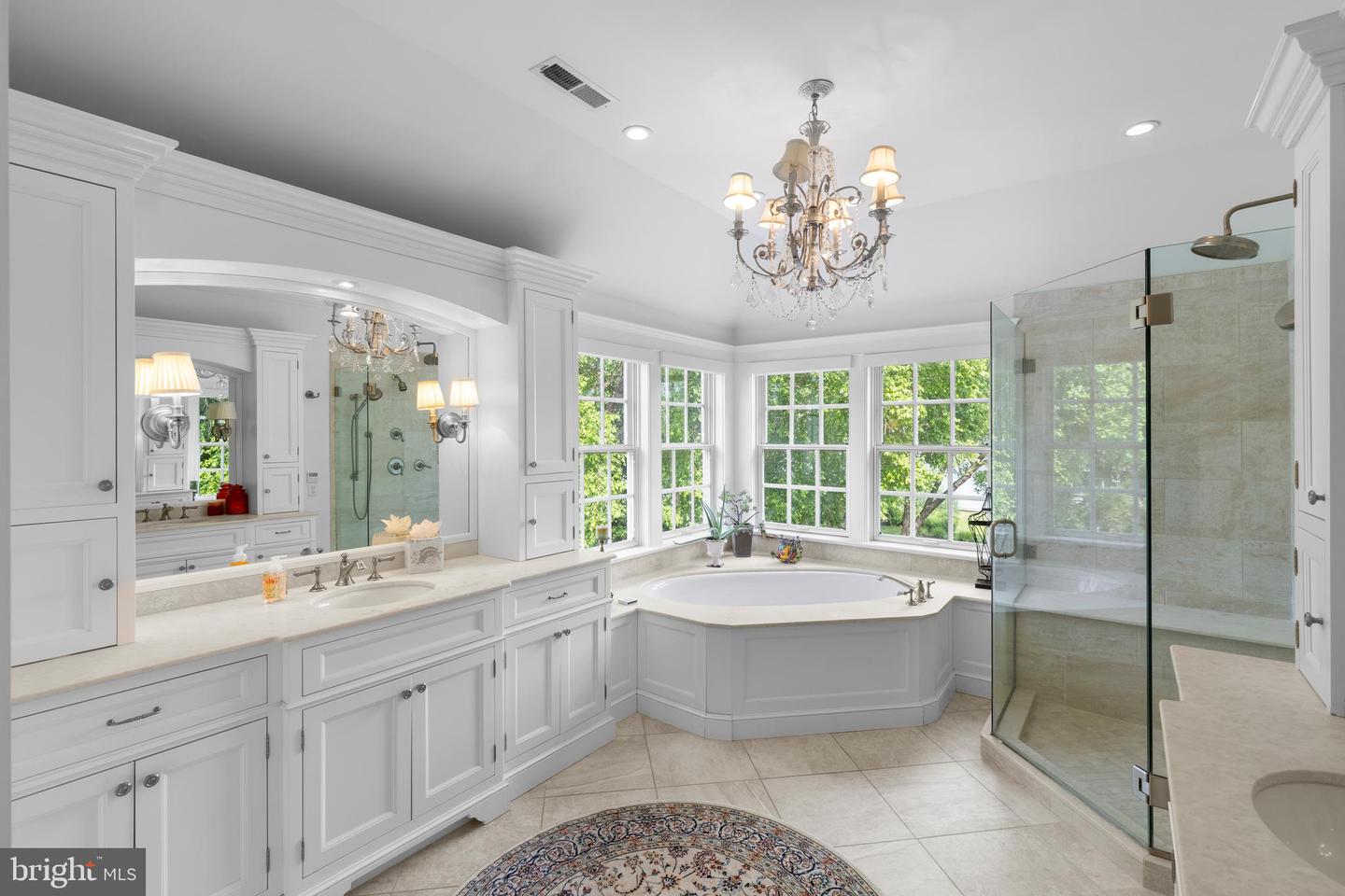 1241 Cherry Tree Ln