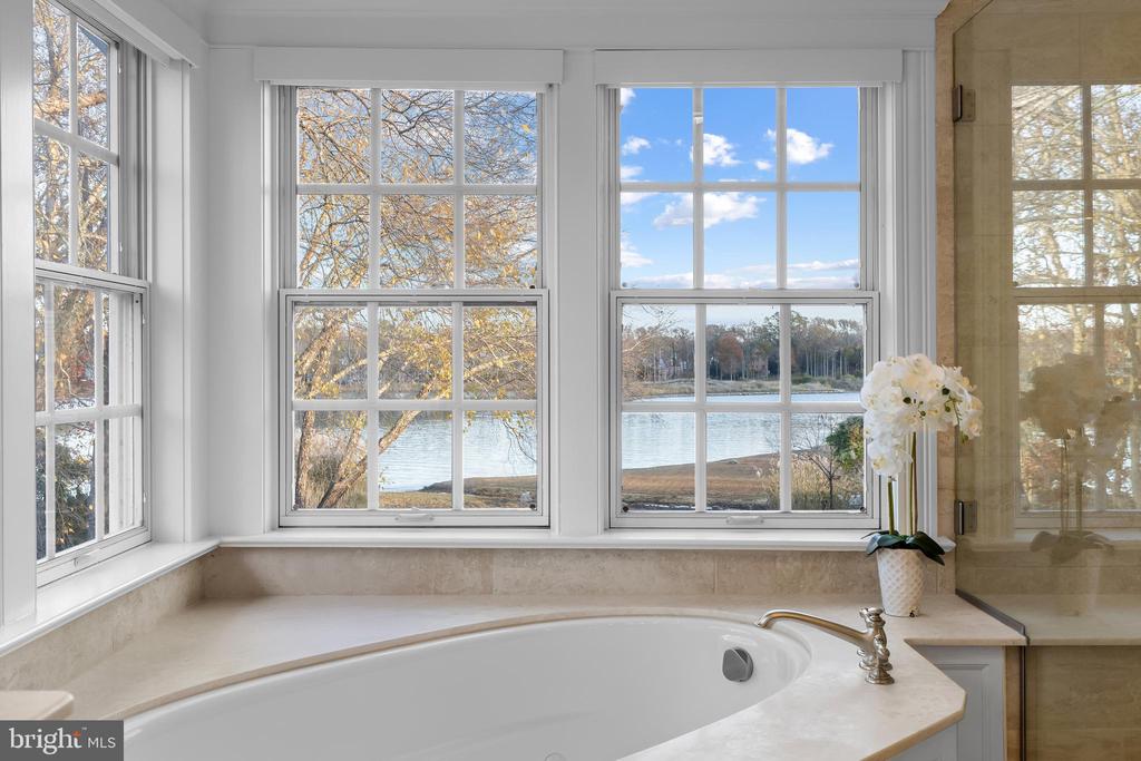 ANNAPOLIS WATER VIEWS | 1241 CHERRY TREE LANE
