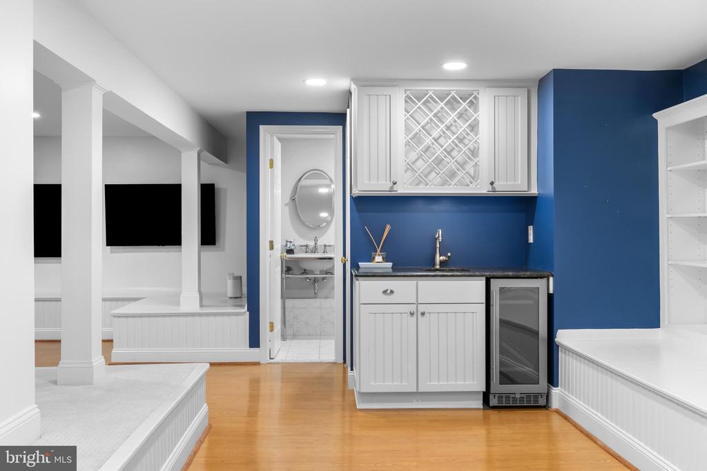 ANNAPOLIS WATER VIEWS | 1241 CHERRY TREE LANE