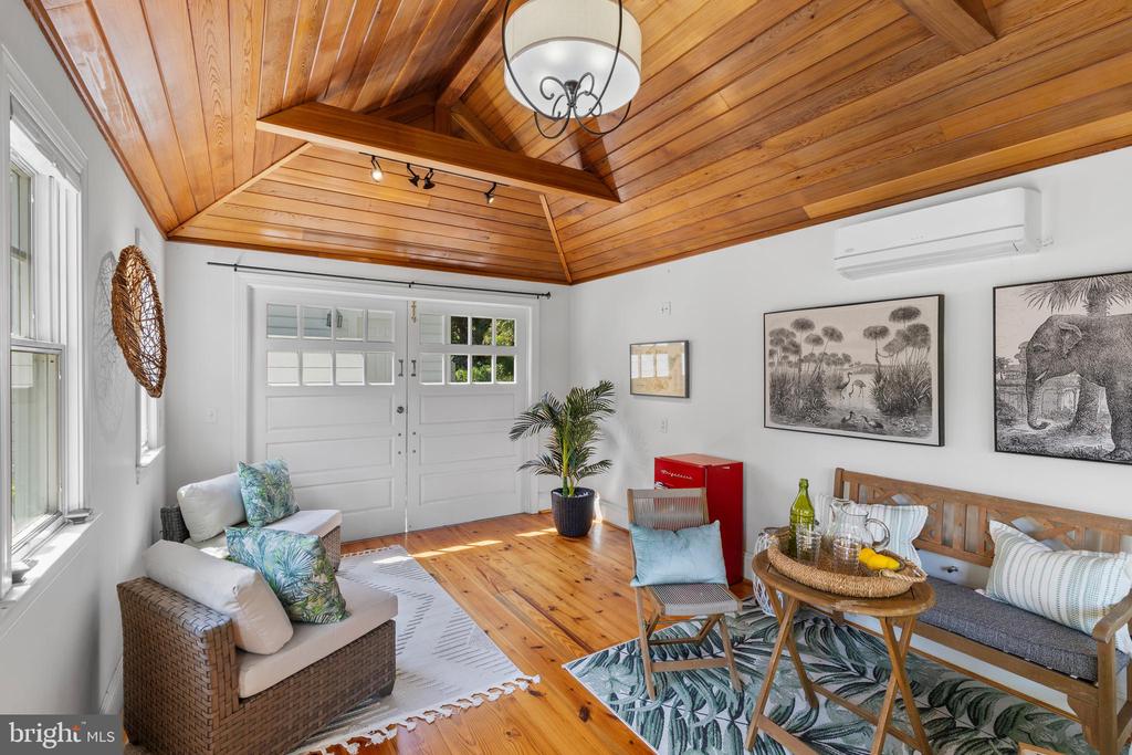 ANNAPOLIS WATER VIEWS | 1241 CHERRY TREE LANE