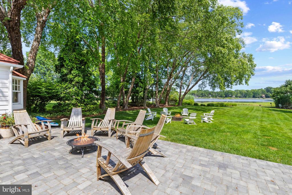 ANNAPOLIS WATER VIEWS | 1241 CHERRY TREE LANE