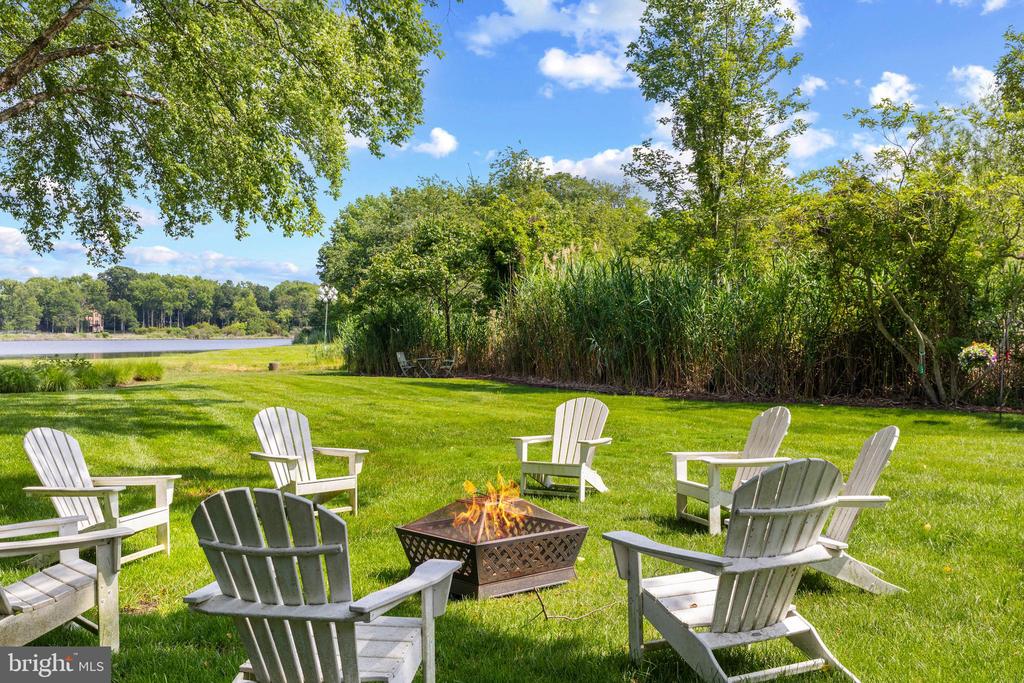 ANNAPOLIS WATER VIEWS | 1241 CHERRY TREE LANE
