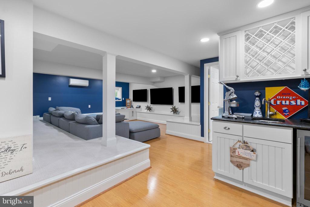 ANNAPOLIS WATER VIEWS | 1241 CHERRY TREE LANE