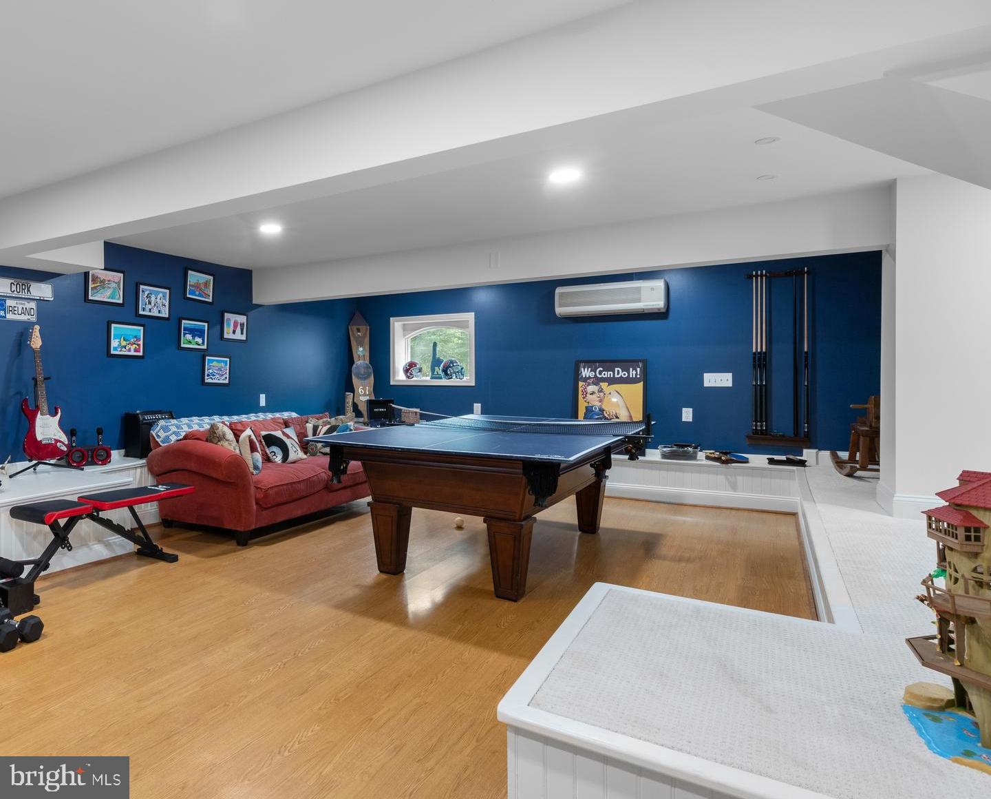 1241 Cherry Tree Ln