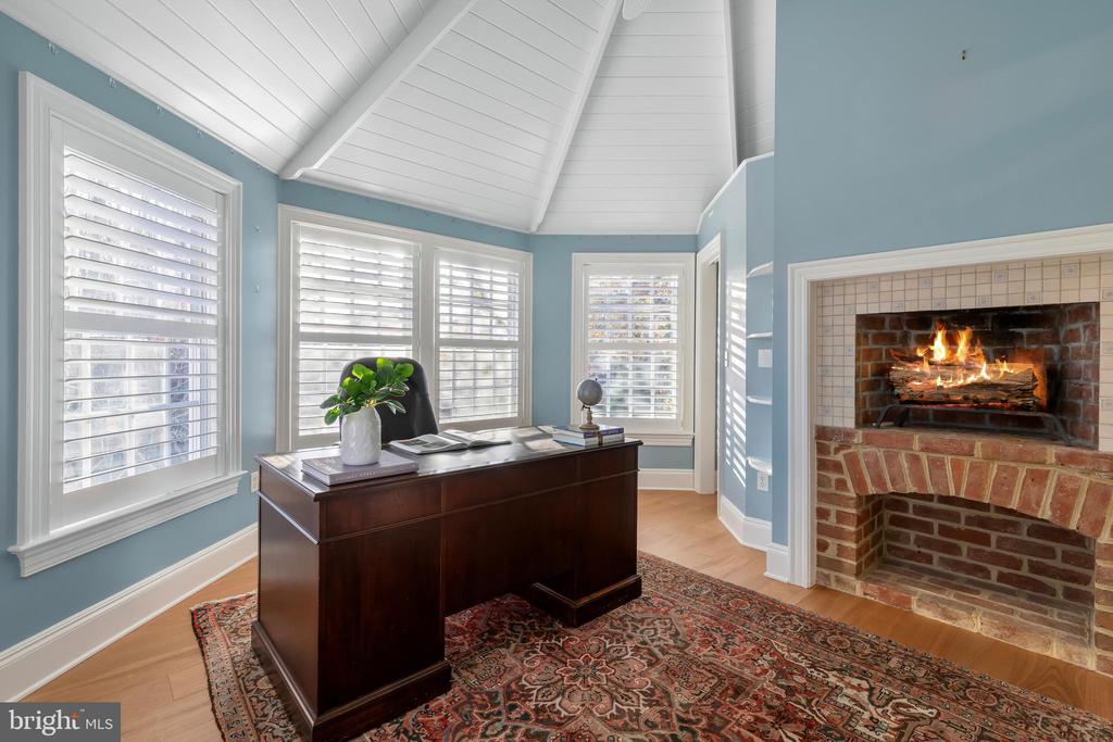 ANNAPOLIS WATER VIEWS | 1241 CHERRY TREE LANE