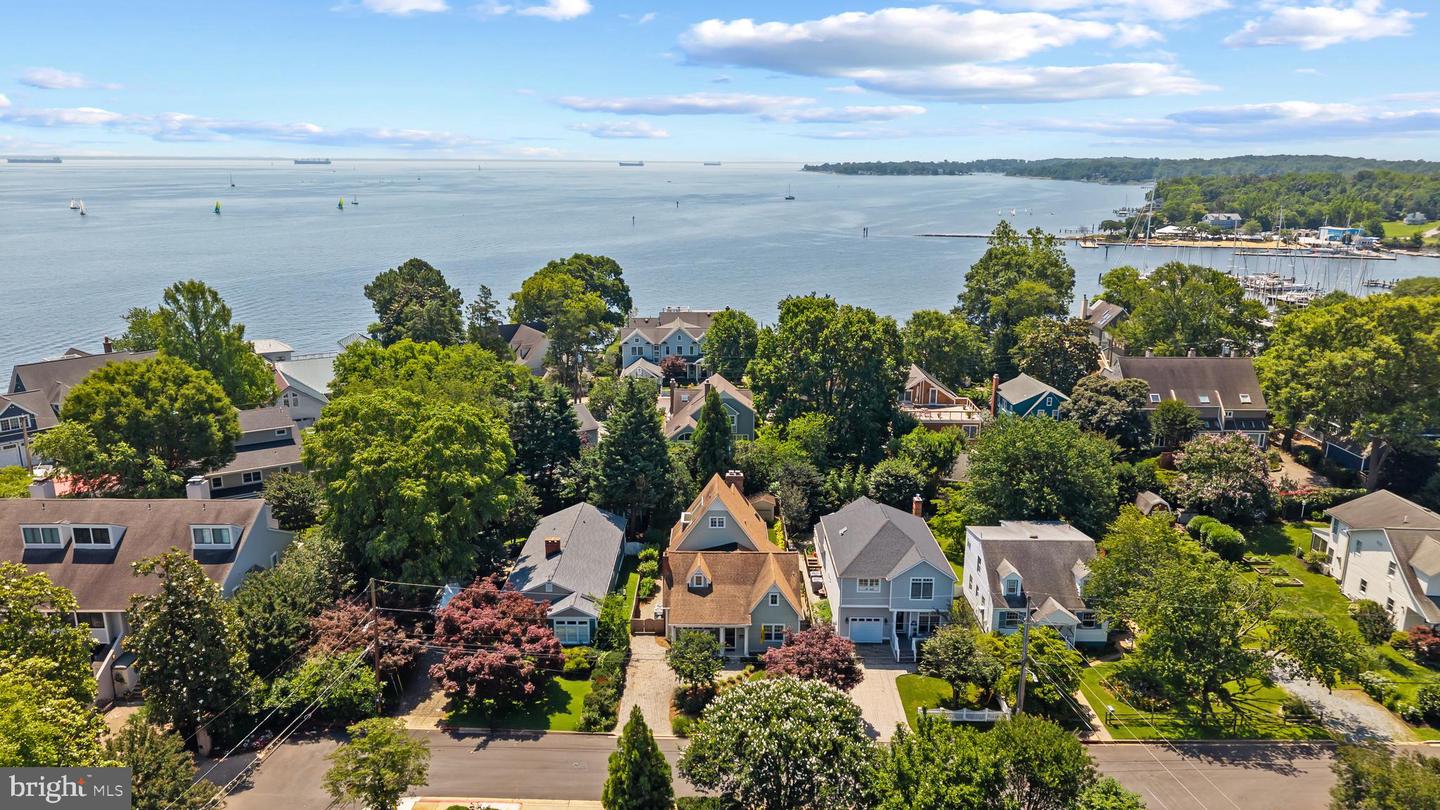 3 Chester Ave