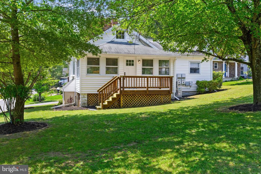 356 Hickory Trl
