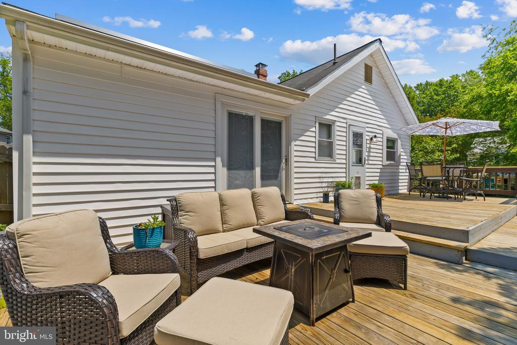 356 Hickory Trl