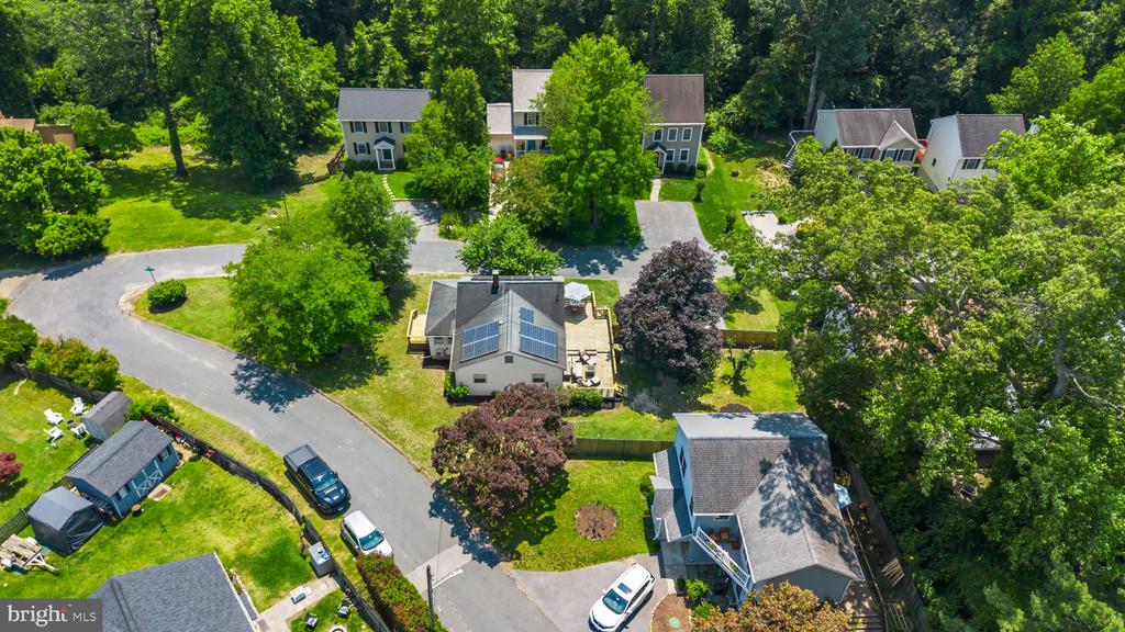 356 Hickory Trl