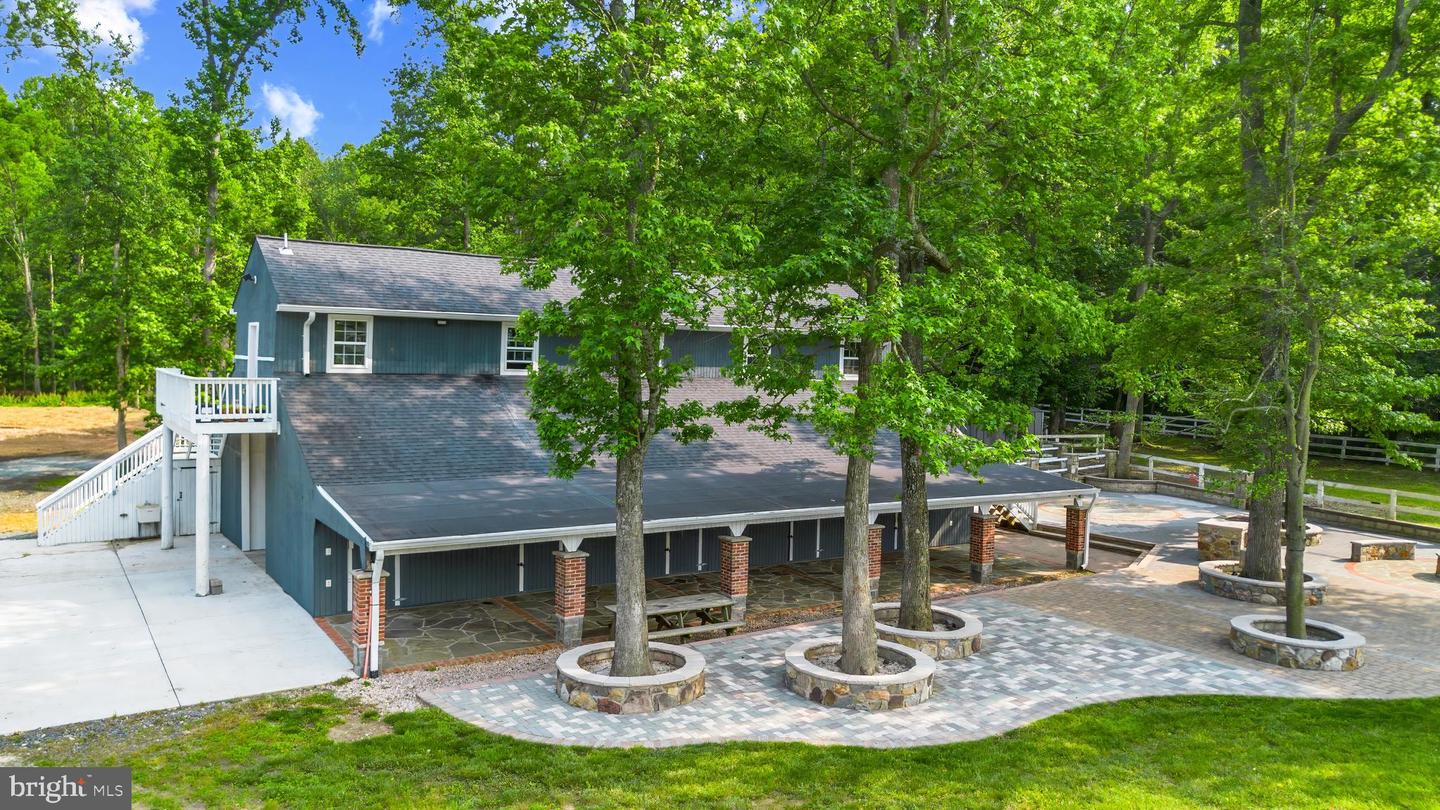 3399 Pocahontas Dr