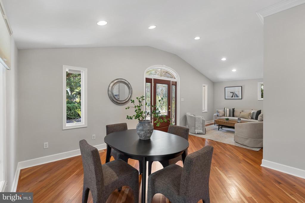 1753 Ebling Trail