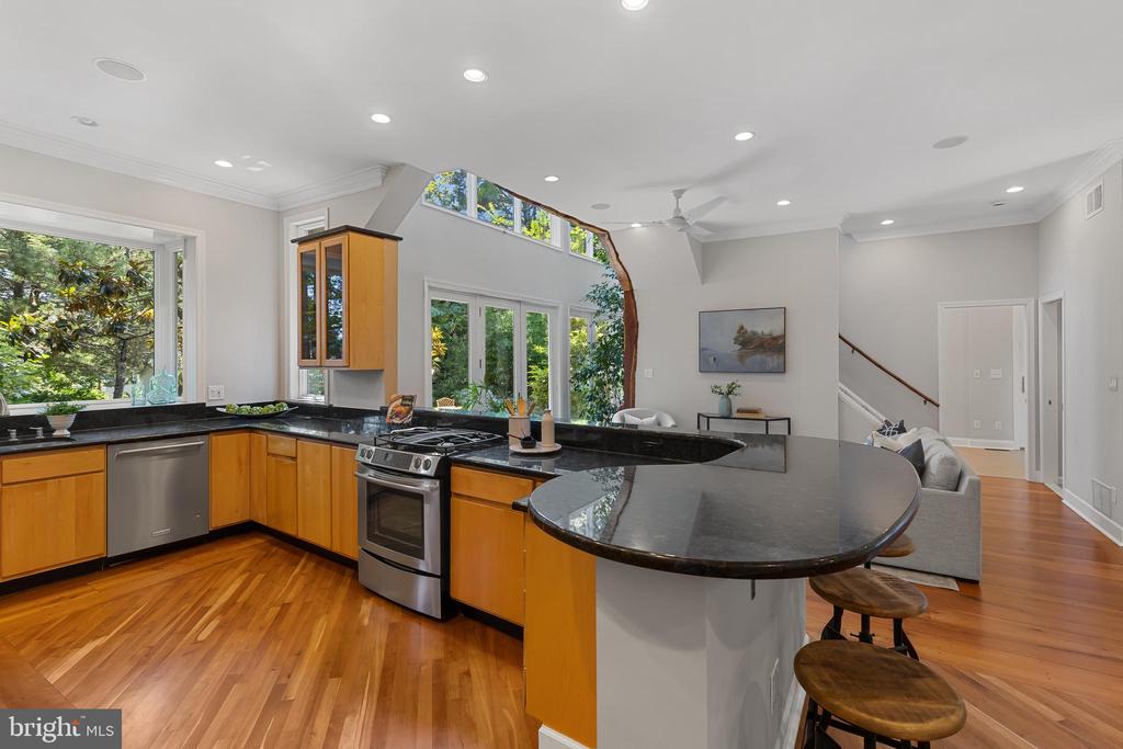 1753 Ebling Trail