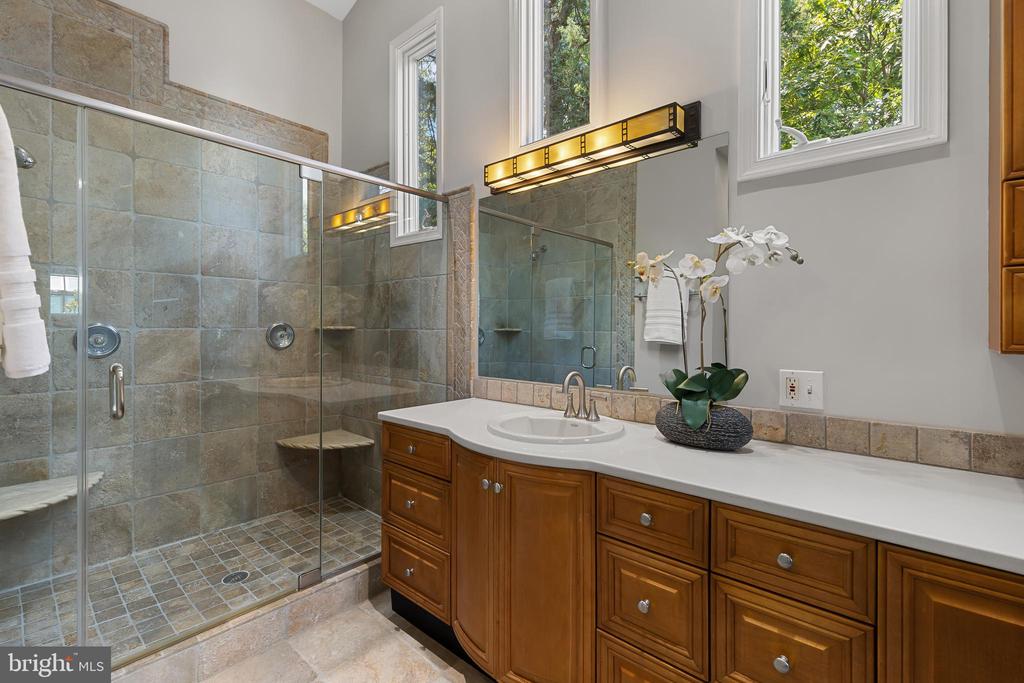 1753 Ebling Trail