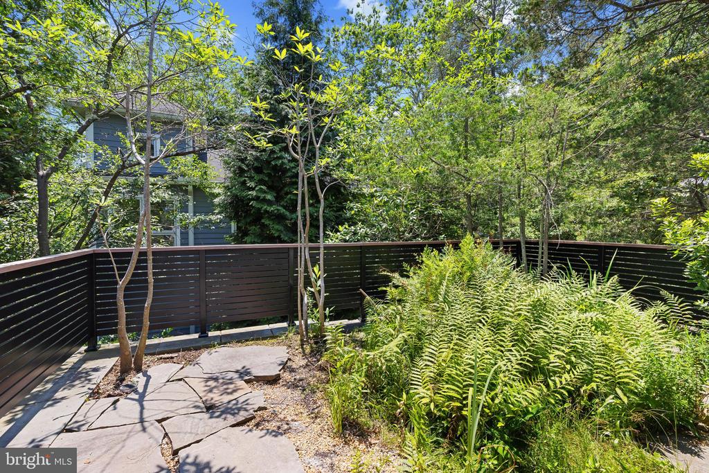 1753 Ebling Trail