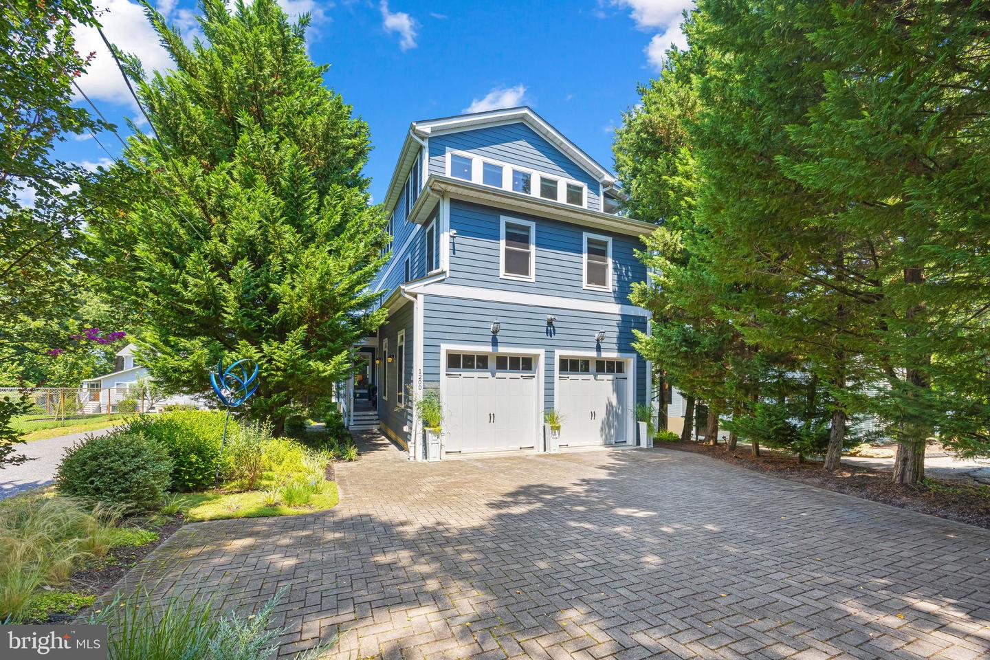 1200 Cedar Ln