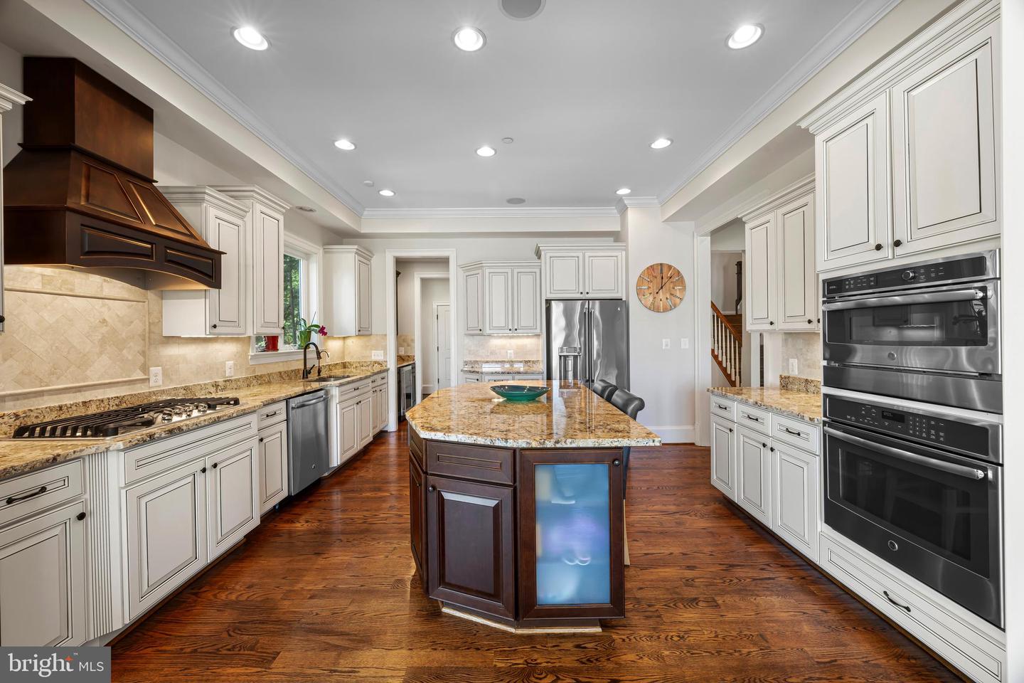 1200 Cedar Ln