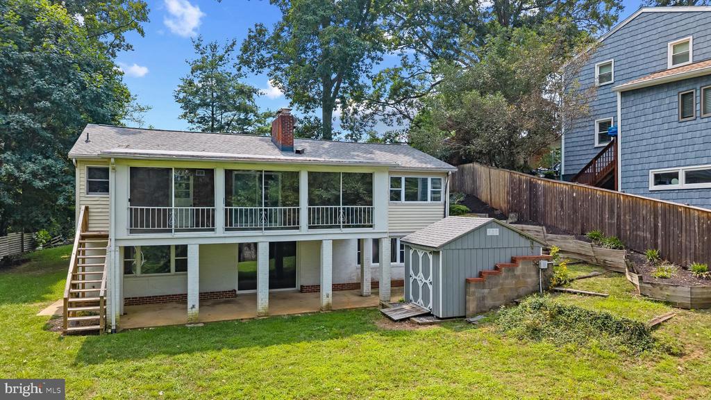 1507 Circle Dr