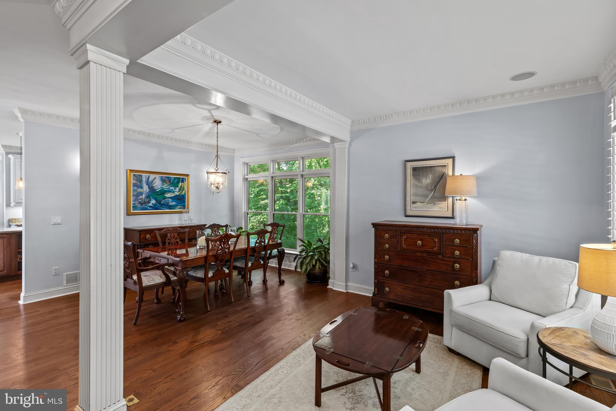 2656-A QUEEN ANNE CIRCLE