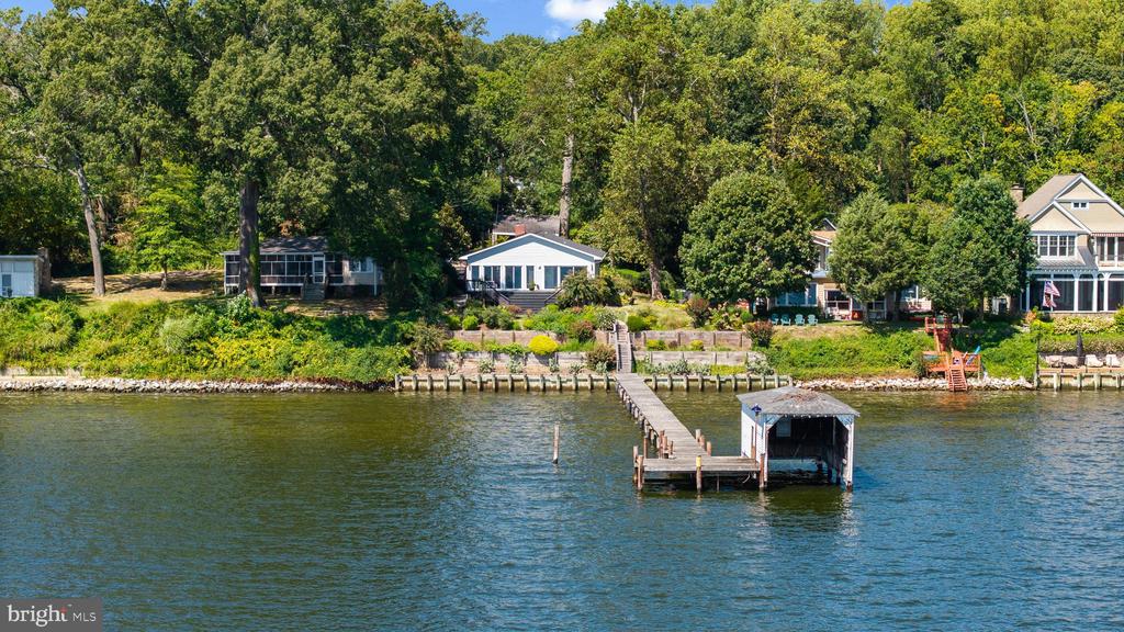 306 E FOREST TRAIL