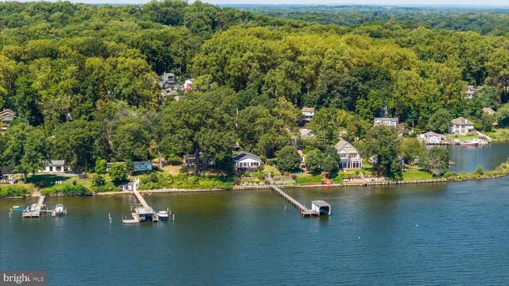 306 E FOREST TRAIL