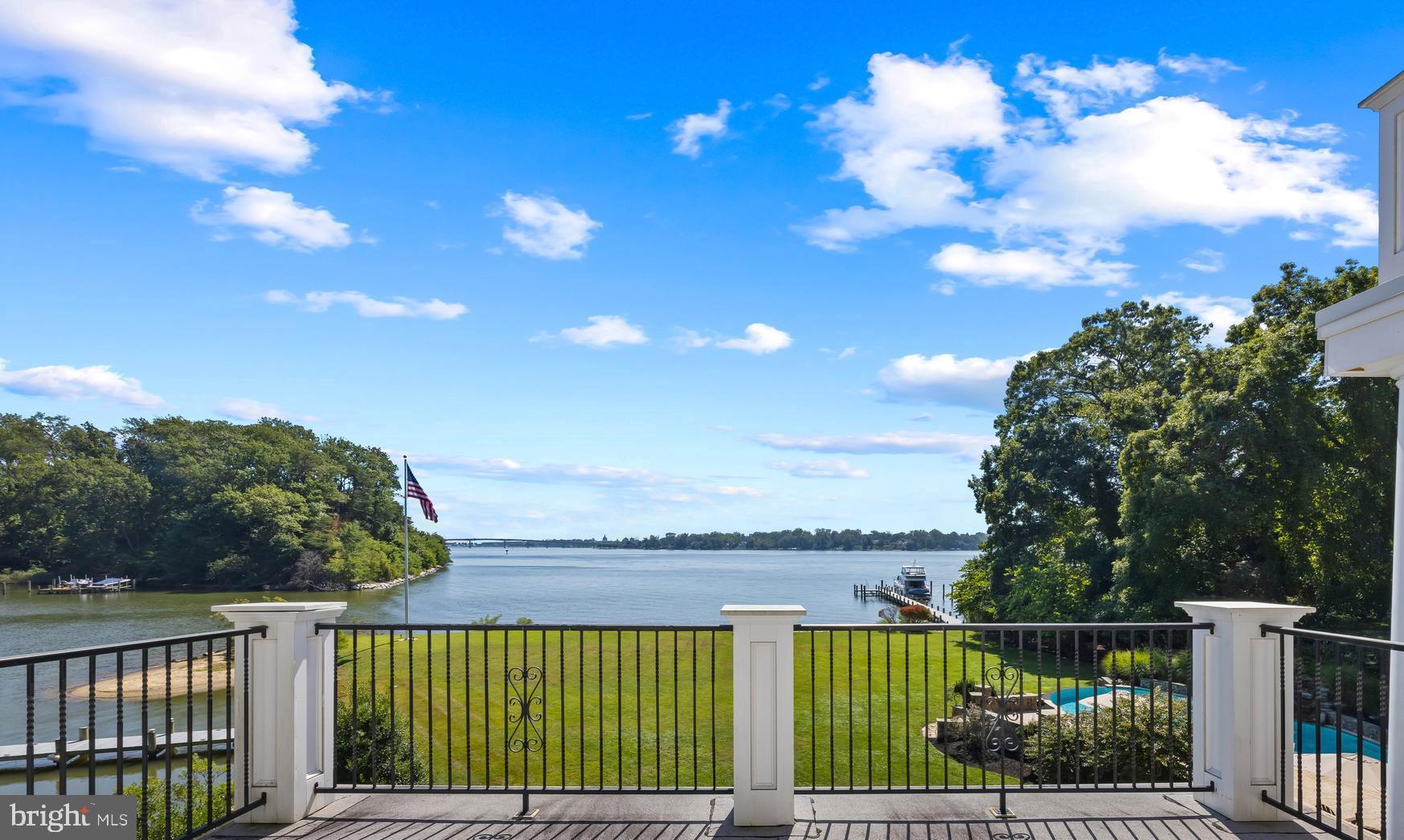 SEVERN RIVER WATERFRONT | 125 S WINCHESTER ROAD