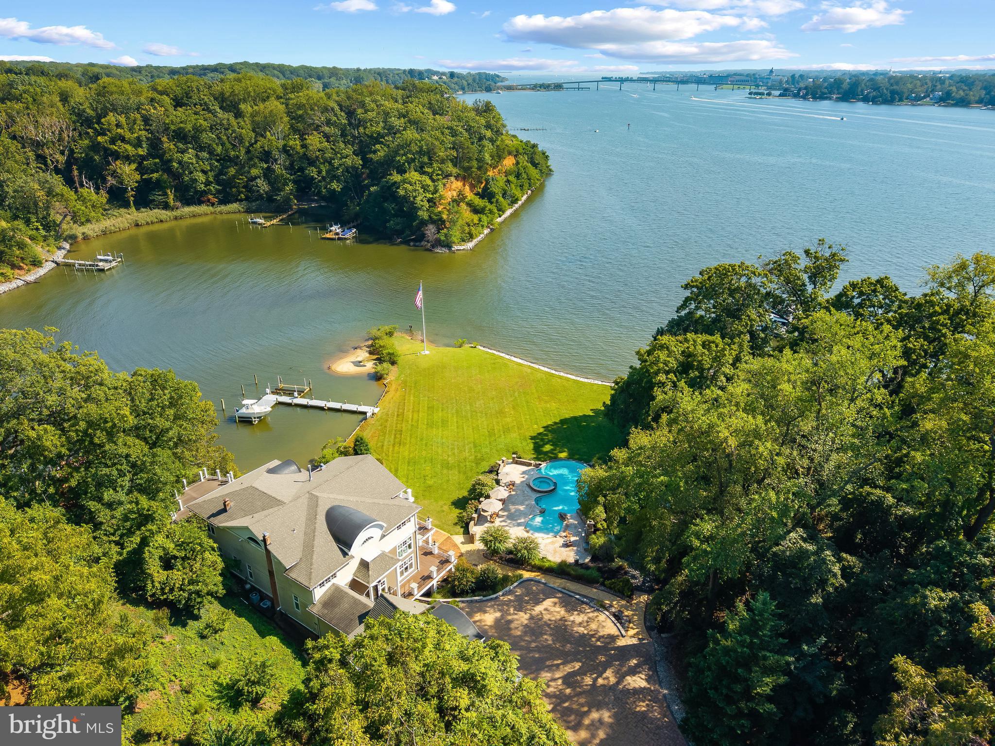 SEVERN RIVER WATERFRONT | 125 S WINCHESTER ROAD